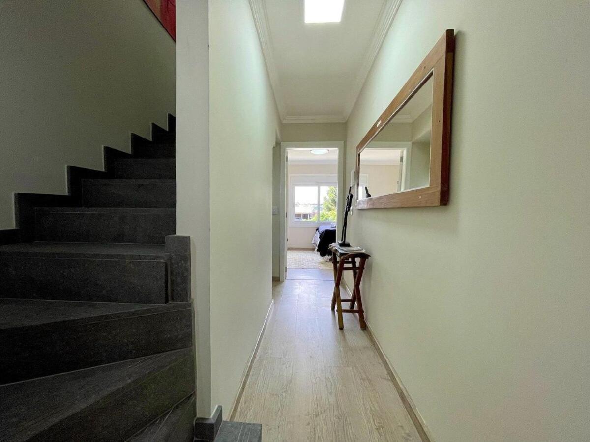 Casa Triplex 3 Dorm A 6Qd Rua Coberta Canela Exterior foto